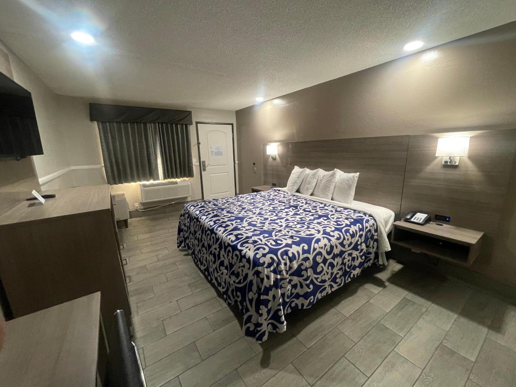 Simplestay Suites - Downtown San Bernardino Extérieur photo